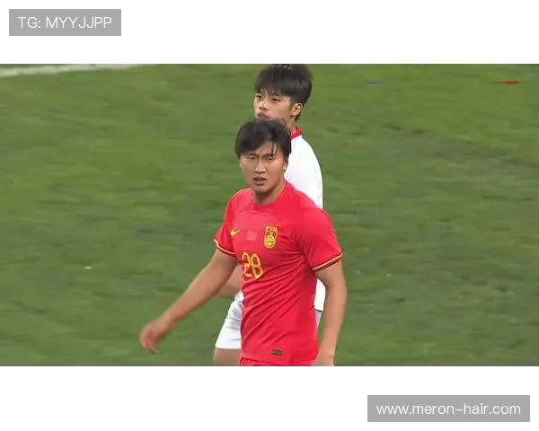 国足战平后门将之争评论一边倒